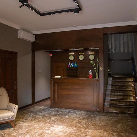 Hotel Vostok Tashkent Ngoại thất bức ảnh